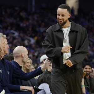 10天后再复查！Slater：勇士几乎锁在附加赛区 不着急让库里复出