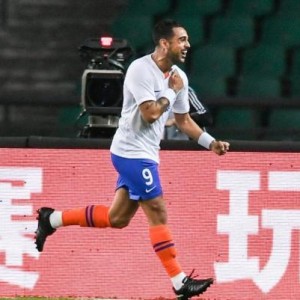 必一运动官方app-临阵失首发山东新援自我正名 球迷：比去年那位强！