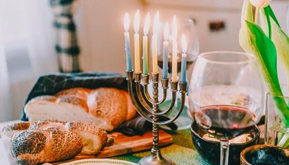 必一运动官方网站-王钰栋戴帽！U22国足10-0领先